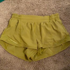 lululemon hotty hot shorts